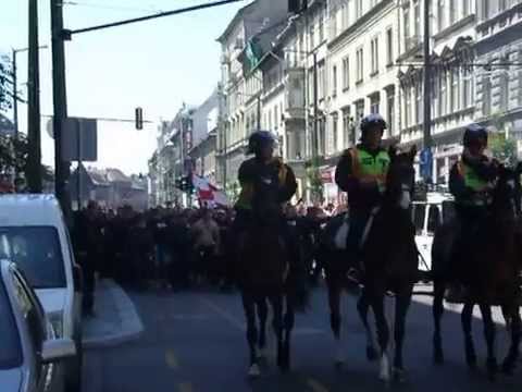 FTC vs. DVTK 13/14 - A diósgyőri szurkolók vonulása Budapesten I.