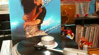 Rod Stewart  B5 「Scarred and Scared」 from Blondes Have More Fun