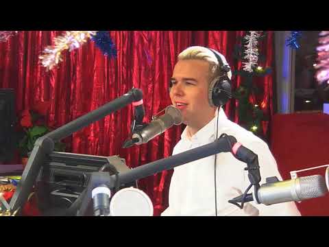 [FARAO] Kampen mot de fluktande bögarna - SATS versus Bögarna! - NRJ SWEDEN