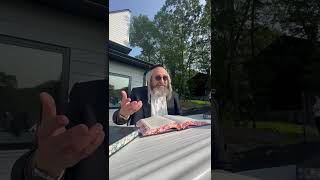 יום ד' טו' לחודש סיון ה'תשפ"ה – ביידיש – אור החיים הקדוש מתוך הלימוד הקבוע על פי סדר חוק לישראל (הרב מוטה פראנק) - התמונה מוצגת ישירות מתוך אתר האינטרנט יוטיוב. זכויות היוצרים בתמונה שייכות ליוצרה. קישור קרדיט למקור התוכן נמצא בתוך דף הסרטון