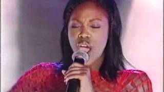 Kelle Bryan - Higher Than Heaven ( TOTP Performance )