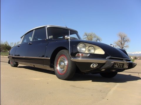 download lagu mp3 mp4 Old Fashioned Citroen Cars, download lagu Old Fashioned Citroen Cars gratis, unduh video klip Old Fashioned Citroen Cars