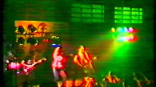 AlmaFuerte - En las calles de Liniers - 1997