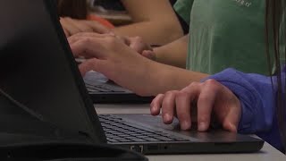 Charlotte-Mecklenburg Schools vote to change school calendar after winter storms moved through