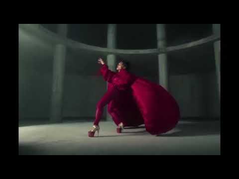 Miriam Ayaba - Stregoneria (Replacement video)