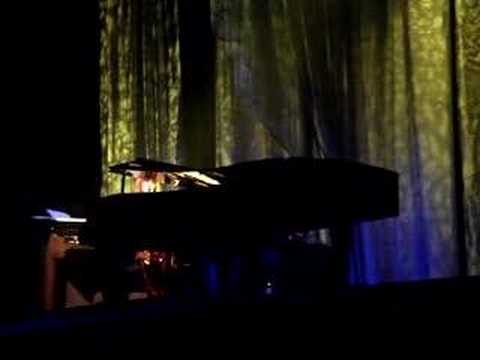 Tori Amos - Honey - 06-06-2007