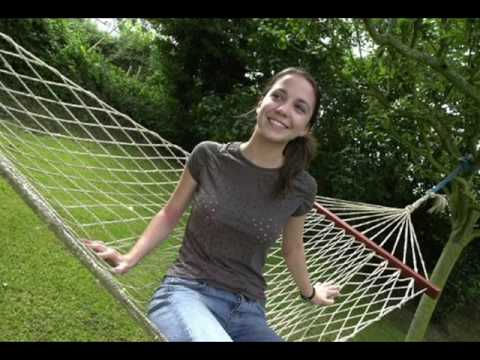 Gwraig Dda - Meinir Gwilym (geiriau / lyrics)