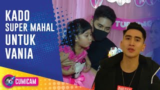 Download lagu So Sweet, Verrell Bramasta Berikan Kado Super Mahal untuk Vania di Hari Ulang Tahunnya - Cumicam mp3