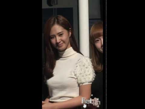 [Fancam] 101025 Yuri SNSD@G20 Seoul Summit 2010