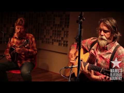 Tim O'Brien & Darrell Scott - Keep Your Dirty Lights On [Live at WAMU's Bluegrass Country]