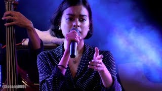 Download lagu Indra Lesmana ft. Eva Celia – Takkan Ada Cinta yang Lain @ Prambanan Jazz 2018 [HD] mp3