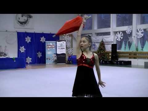 Trener Oliwia Skłucka. UKS IRINA Warszawa gimnastyka artystyczna. Pokazy gwiazdkowe '22