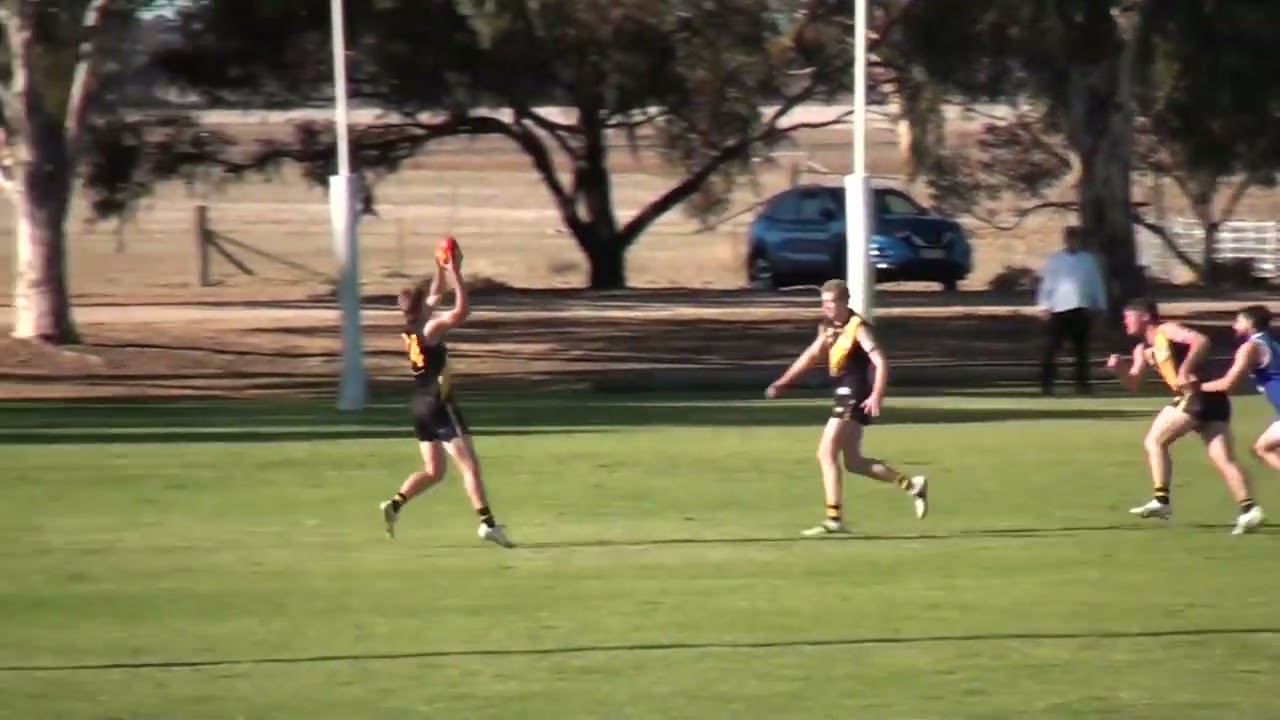 NCFL Round 7 - Sea Lake Nandaly vs Donald