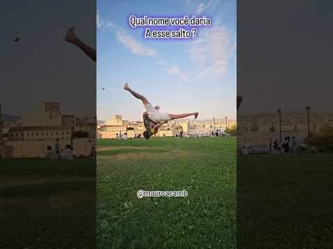 SALTO MORTAL PERFEITO 🤯🔥 Você teria coragem?🔥 #capoeira
