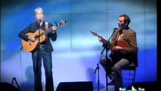 Joan Baez God is God on Italian TV