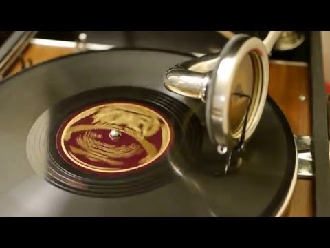 "I Would Give You a Million Tomorrows" - Majestic Dance Orchestra (Smith Ballew)