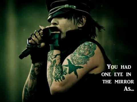 download lagu mp3 mp4 Marilyn Manson You Re So Vain, download lagu Marilyn Manson You Re So Vain gratis, unduh video klip Marilyn Manson You Re So Vain