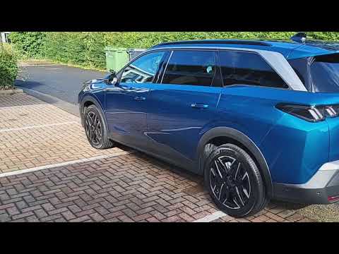 Peugeot 5008 1.2 MHEV 145bhp E-DCS6 Allure - Image 2