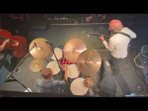 John Scofield Trio -Airegin (with Bill Stewart drum solo)