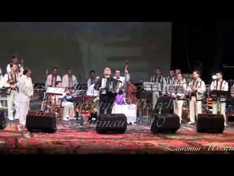 Ionica Minune in Spectacolul Aniversar "Lautarii 40"Chisinau -2010