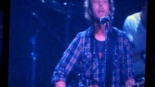 Dierks Bentley &quot;I Wanna Make You Close Your Eyes&quot; Knoxville, TN