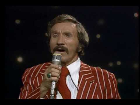 MARTY ROBBINS YOU'LL NEVER WALK ALONE Live