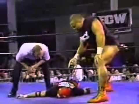 Rey Mysterio Vs Taz ECW