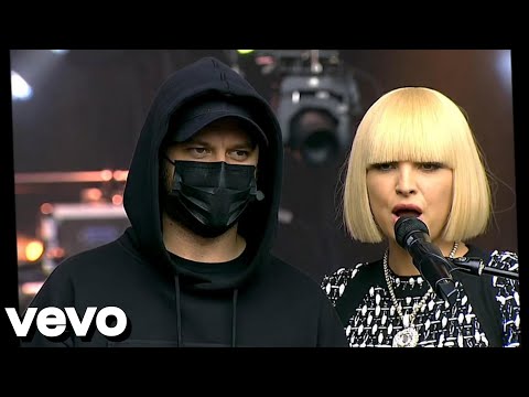 Echofy Max - HEROES TONIGHT (Official Music Video)