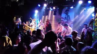 Le Sloe Gin Fizz Band à la P'tite Grenouille partie 1