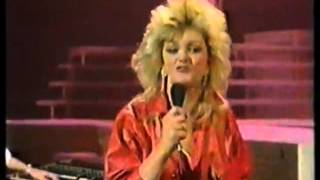 Bonnie Tyler   Getting So Excited