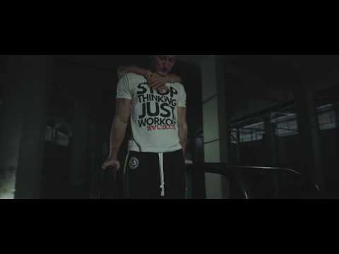 Lee Wade Turner RVL13