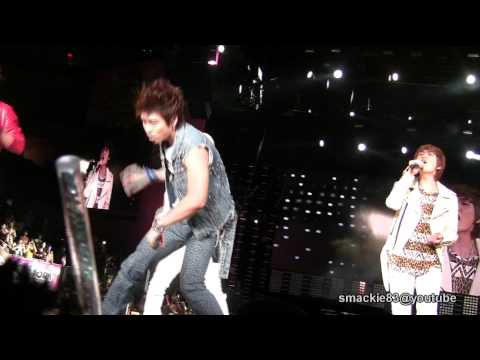 [Fancam] 111023 SMTown NY Shinee - Replay