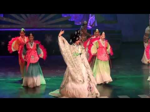 Miss international queen 2011 SHOW part 1 pattaya HD 04-11-2011