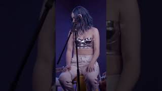 Jaira Burns- Bounce Right Back (Live)