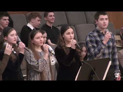 Eu pe țărm la Iordan / GRPC / Un grup de tineri