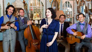 Avalon Jazz Band- Runnin' Wild (Some Like it Hot)