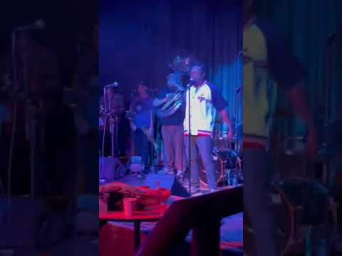 Smoker's World video