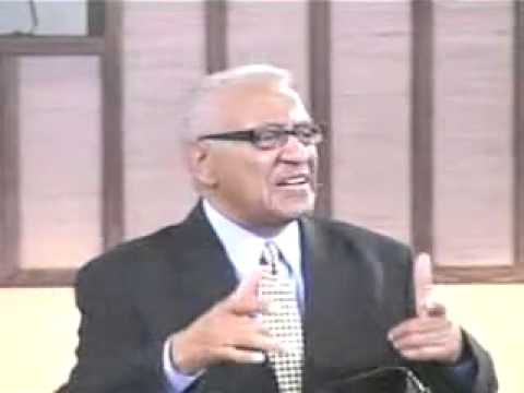 Two Dangerous Worlds - Charles D.Brooks