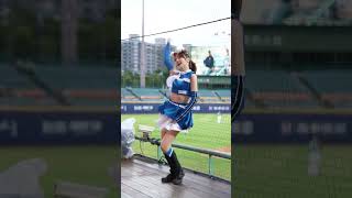 キツネチア海外遠征#チア #チアダンス #チアリーダー #きつねダンス #かわいい