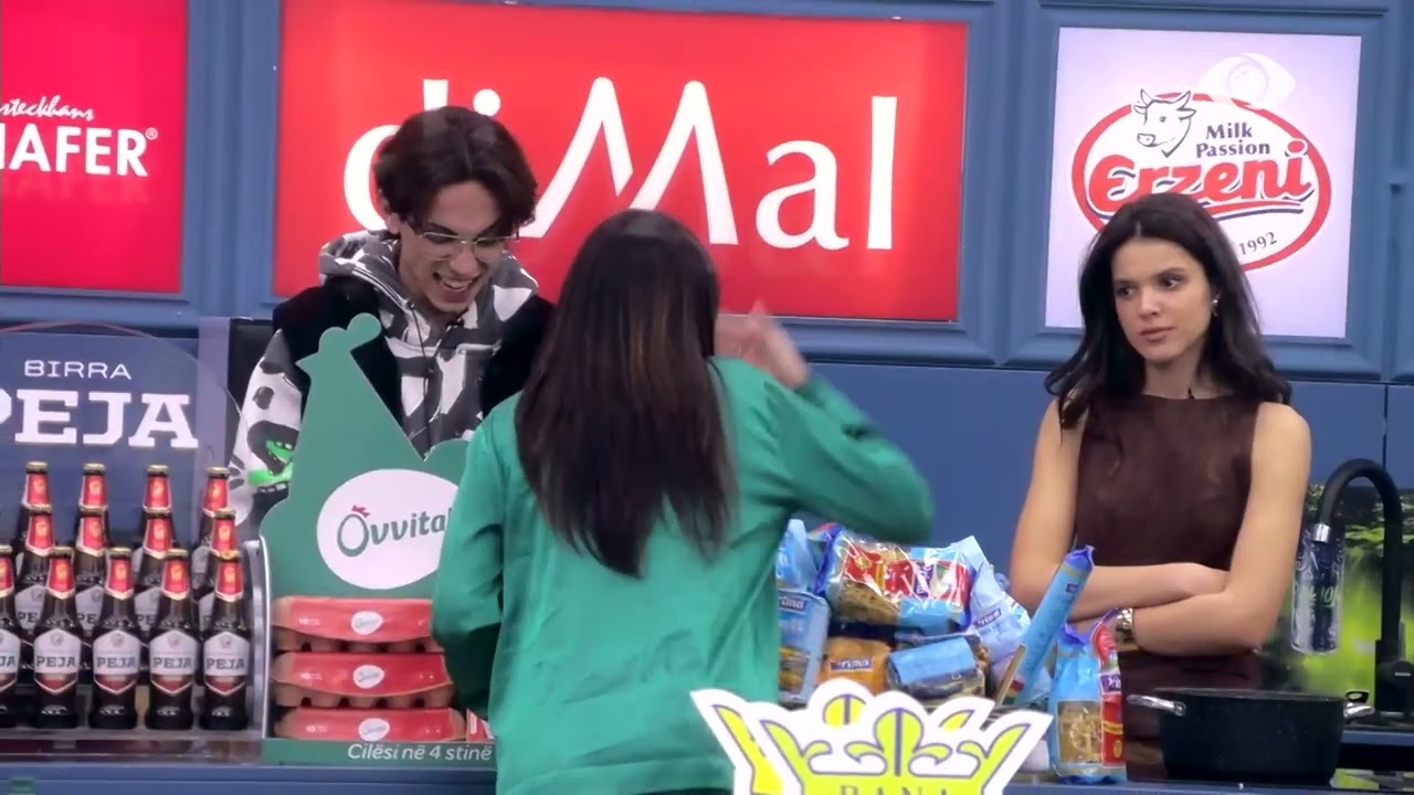 Nuk shes fytyrën…/ Livia debaton me Vserlon: Ti nuk je artist me atë gojë…