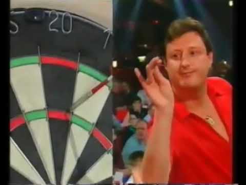 1992 Darts Embassy world championship first round Eric bristow v Jann Hoffman