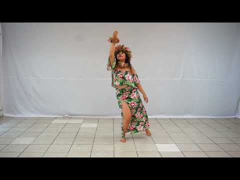 TE NEHE NEHE O TE NATURA / CLAUDIA BERENICE / MAUI DANZAS POLINESIAS