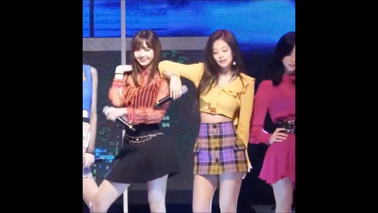 ولا صوت تقوللكم🥺 #explore #kpop #blackpink #jennie