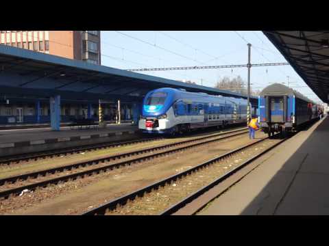 ČD 844 005-9 (Vlaky České dráhy) "RegioShark" Os 7356 směr Marianske Lazne - Vlaky stanice Cheb