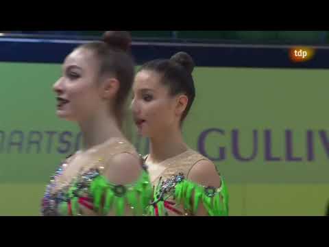 Amazing rhythmic gymnastics performance