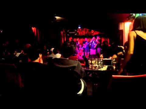 Johny alen club ft matiah chinaski 02 - sonidos con aire