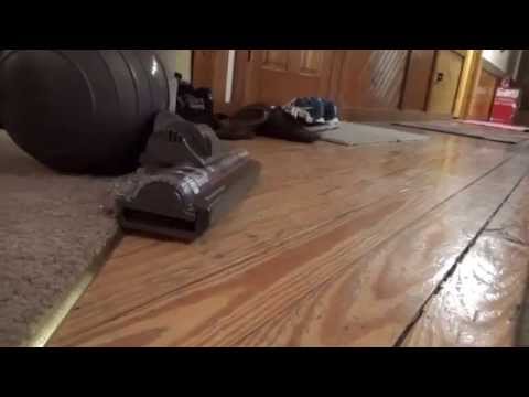 Dyson DC65 Animal self adjusting cleaner head demo