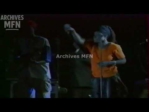 Waflash - Mame Daba (Giga Concert à Louga 1999)