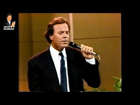 Julio Iglesias LOVE IS ON OUR SIDE AGAIN voz en directo