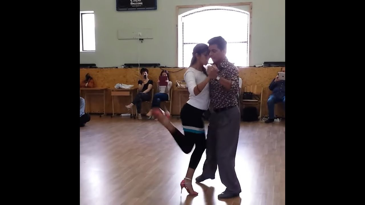 Roxana Suarez & Sebastián Achaval - Barajando Recuerdos (2) #TangoMoment